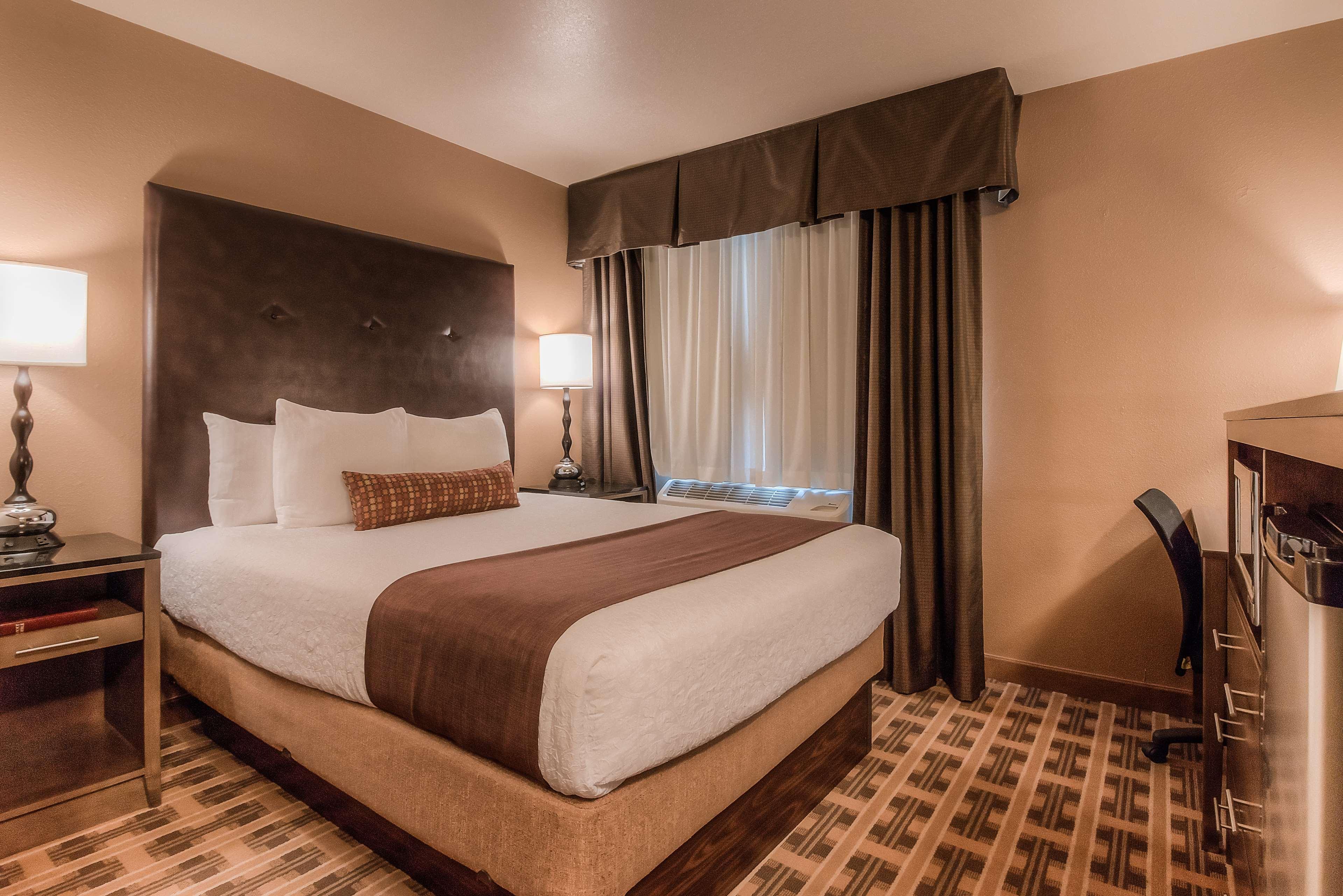 Best Western Plus Yakima Hotel Екстер'єр фото
