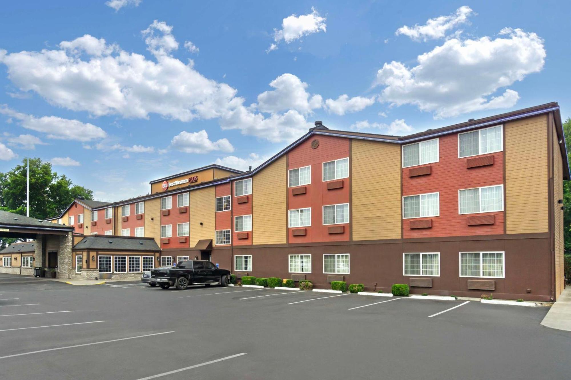 Best Western Plus Yakima Hotel Екстер'єр фото