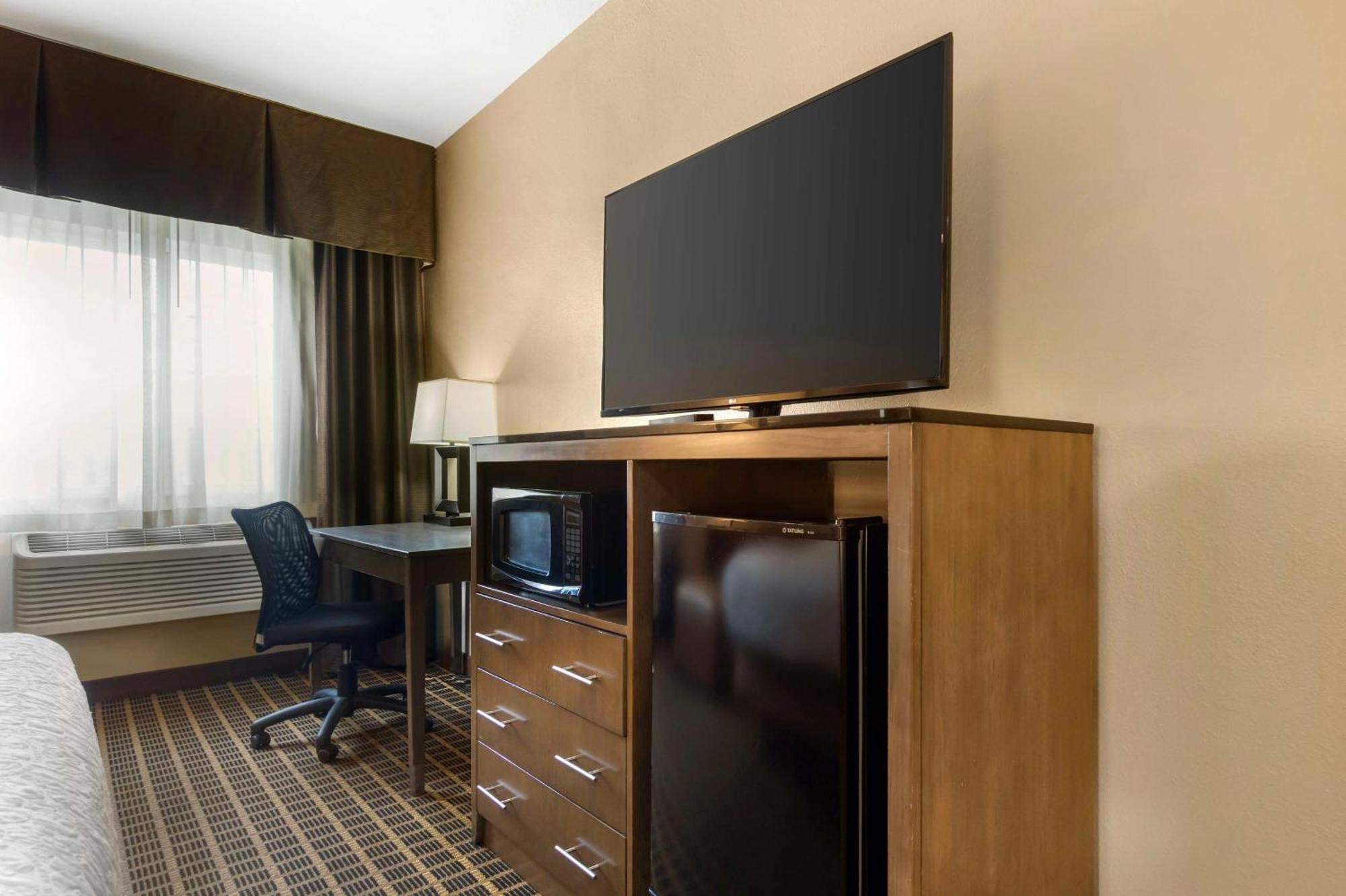 Best Western Plus Yakima Hotel Екстер'єр фото